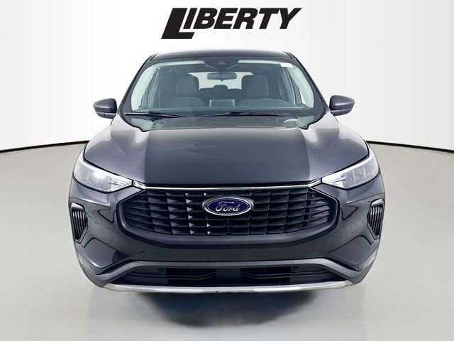 Certified 2024 Ford Escape Active image 2