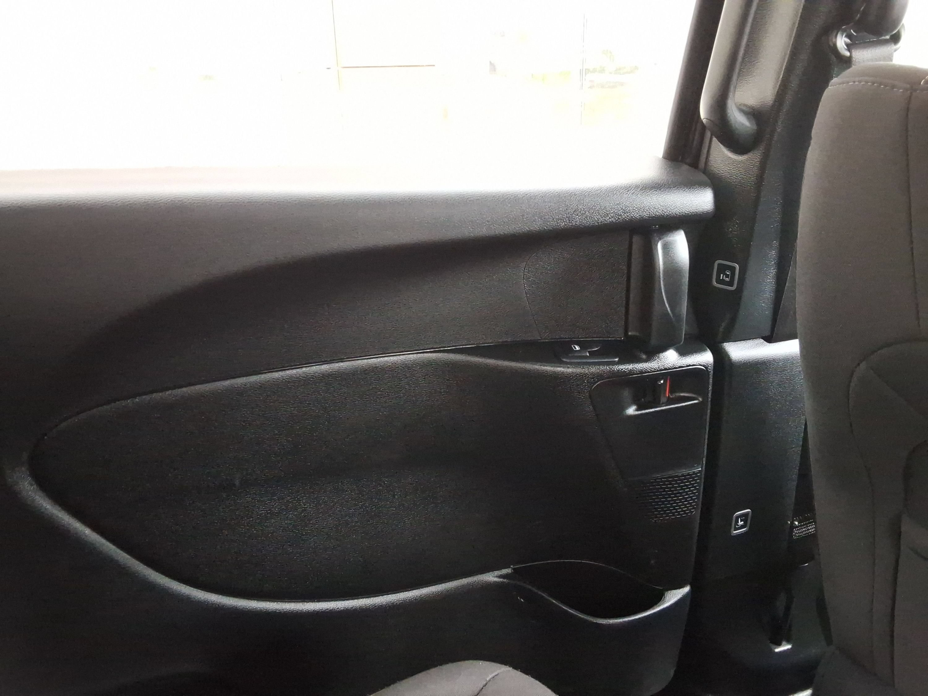 Used 2023 Chrysler Pacifica Touring FWD image 22