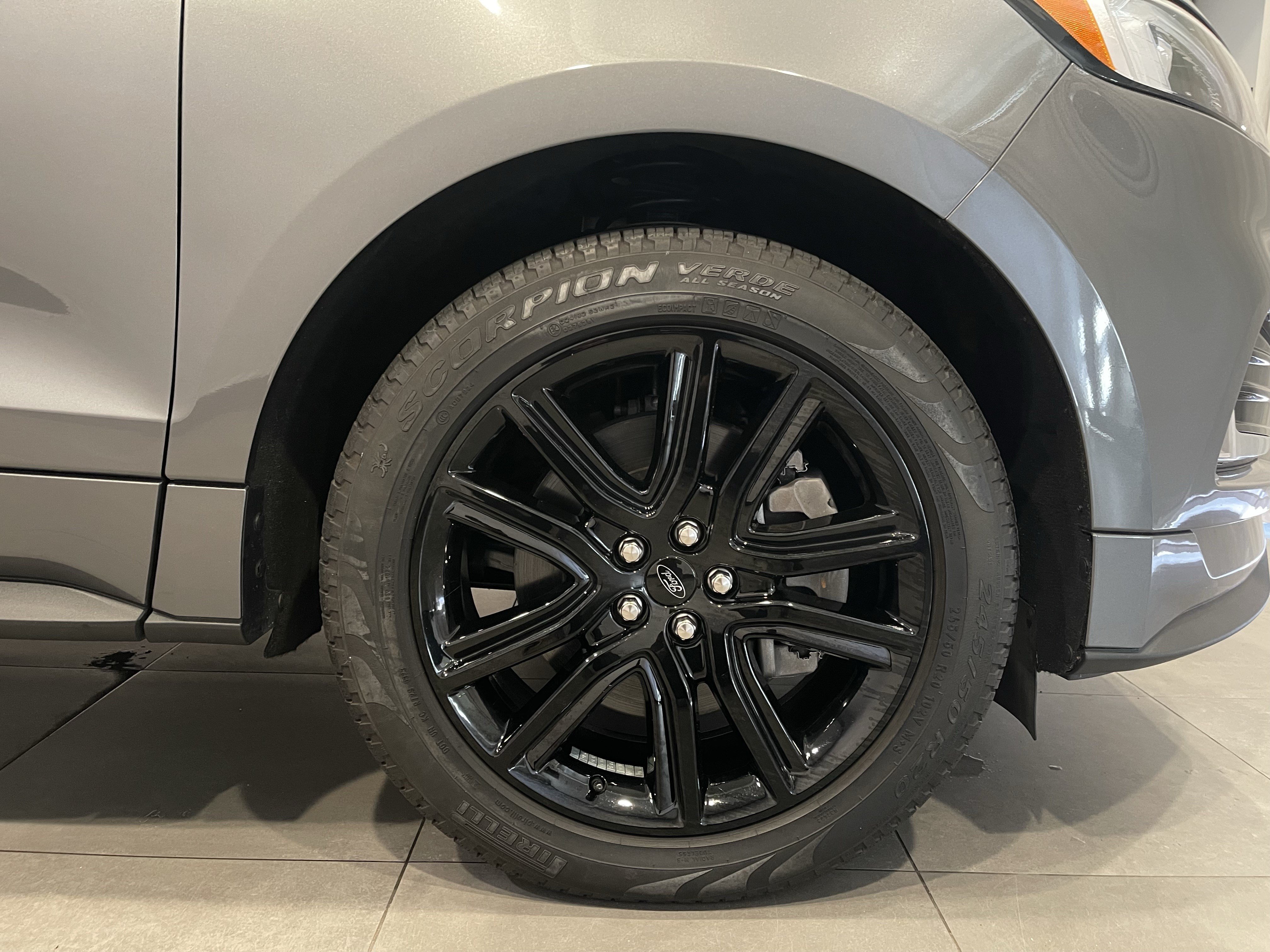 Used 2023 Ford Edge ST-Line AWD/4WD image 10