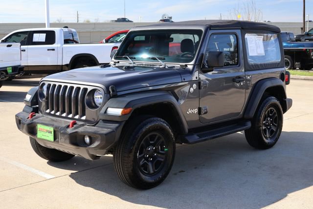 Used 2018 Jeep Wrangler Sport image 3