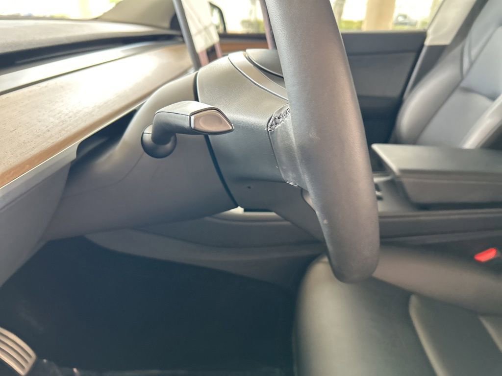 Used 2023 Tesla Model Y Long Range image 44