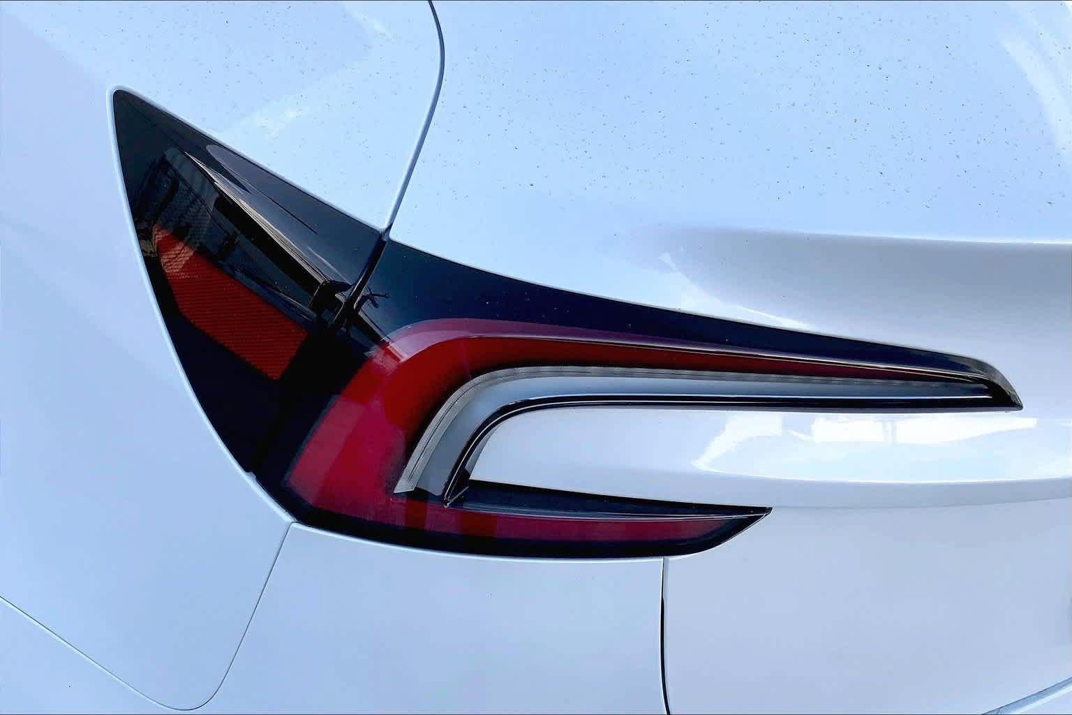 Used 2024 Tesla Model 3 Standard Range RWD image 32