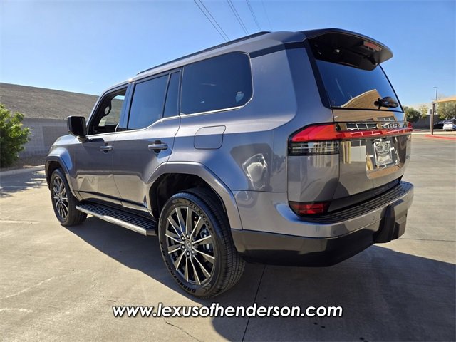 Used 2025 Lexus GX 550 image 4
