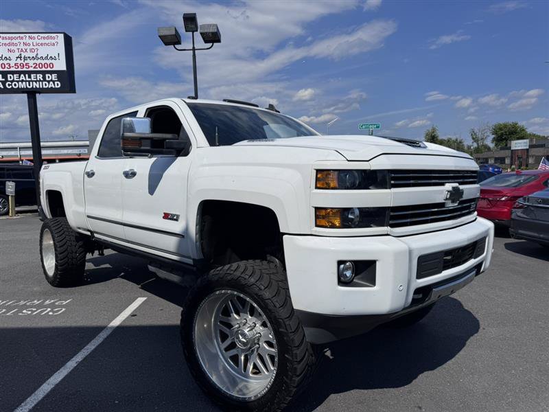 Used 2019 Chevrolet Silverado 2500 LTZ w/ Duramax Plus Package AWD/4WD image 11