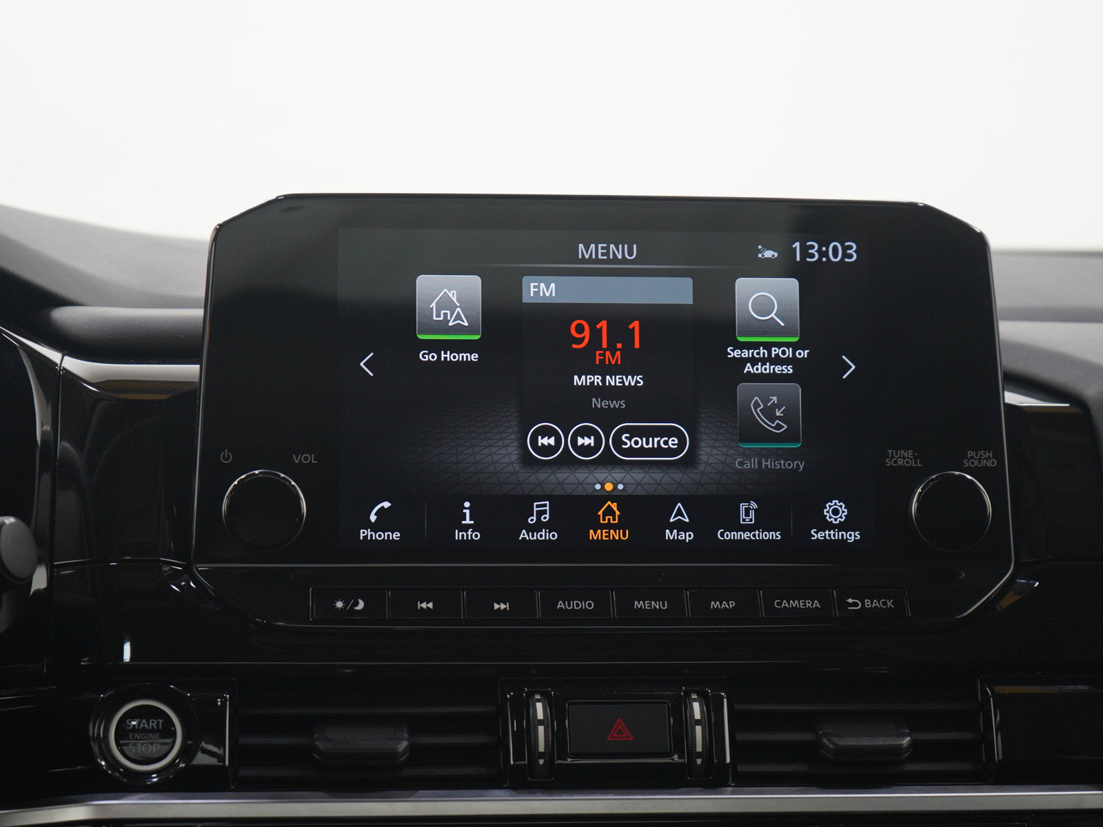 Used 2024 Nissan Pathfinder Platinum AWD/4WD image 21