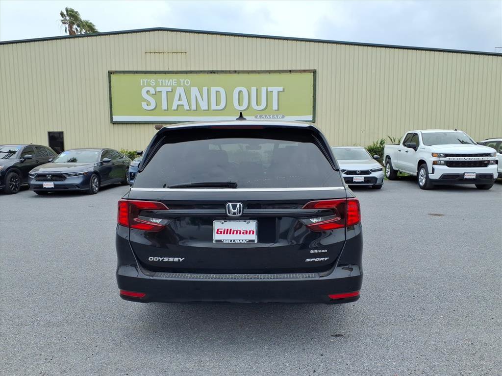 Used 2023 Honda Odyssey Sport image 7