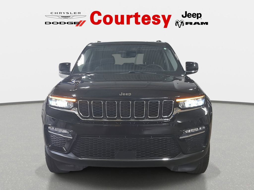 Certified 2024 Jeep Grand Cherokee Limited AWD/4WD image 10
