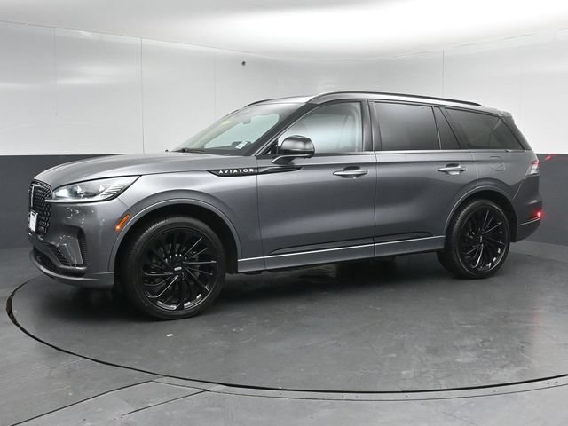 Certified 2025 Lincoln Aviator Reserve w/ Equipment Group 201A AWD/4WD image 7