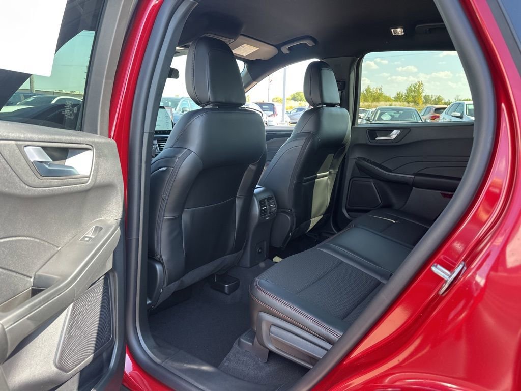 New 2026 Ford Escape ST-Line image 24