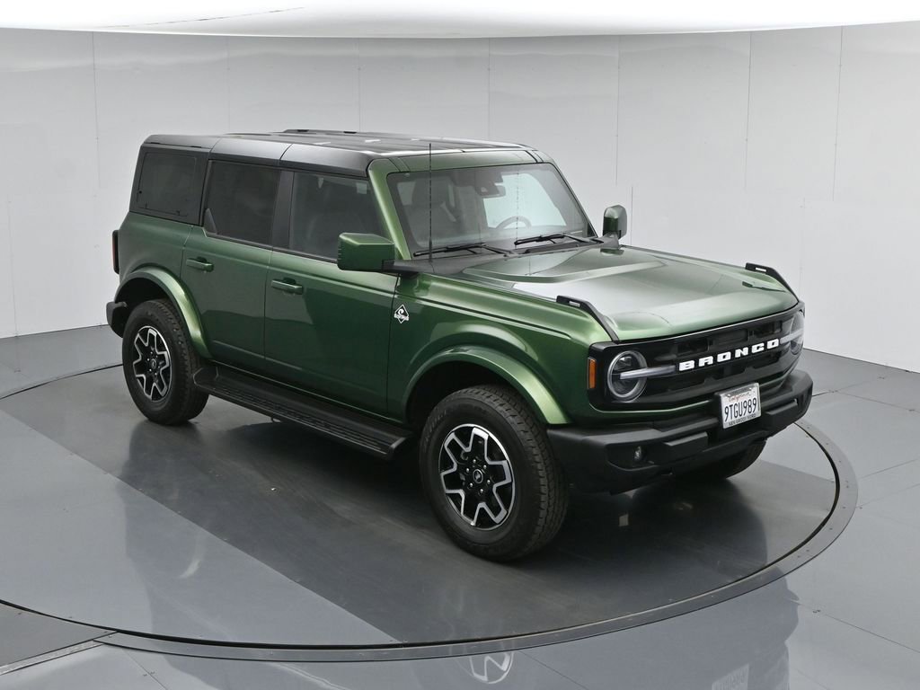 Used 2025 Ford Bronco Outer Banks AWD/4WD image 41