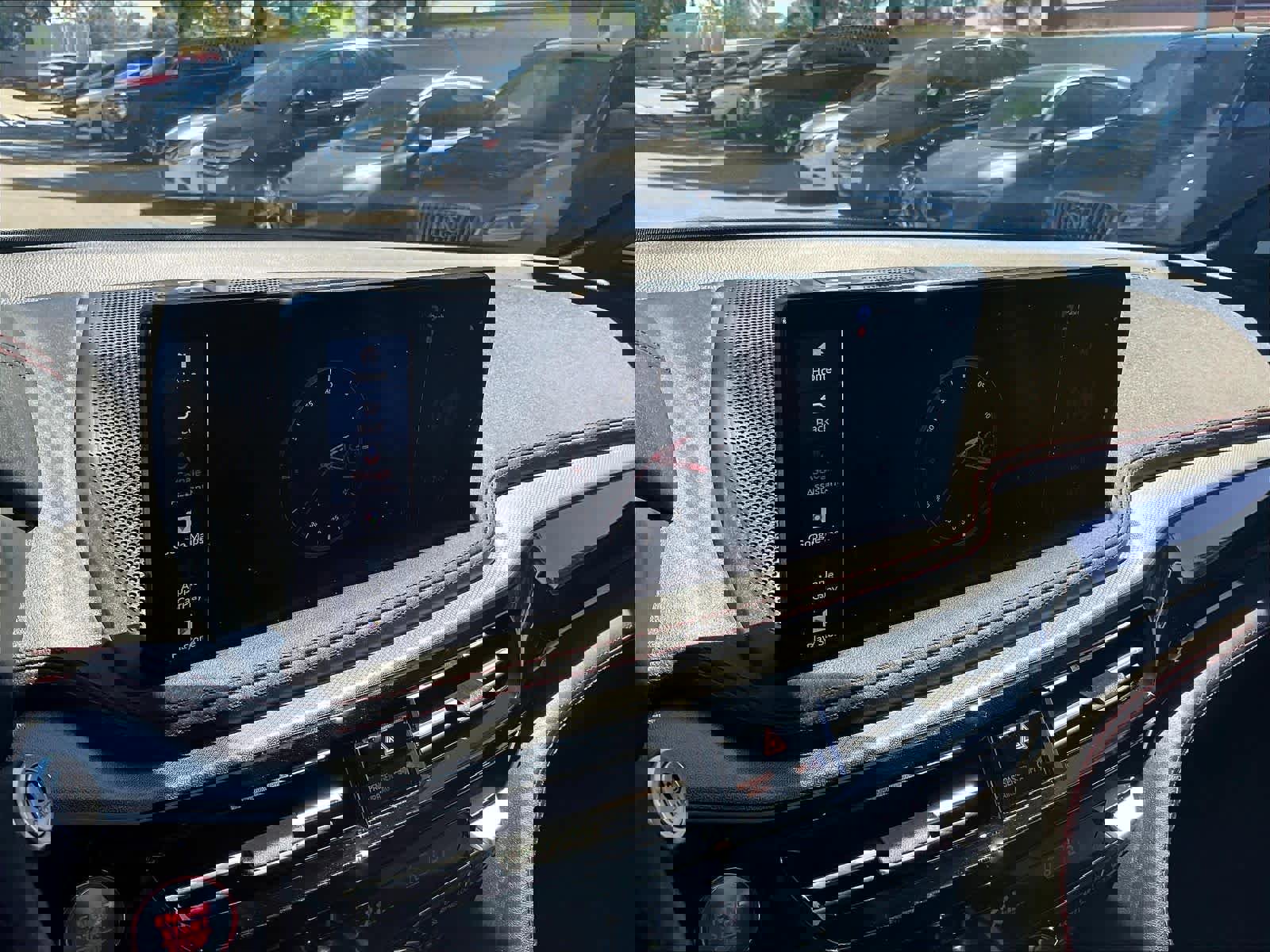 Used 2025 Acura MDX A-Spec image 22