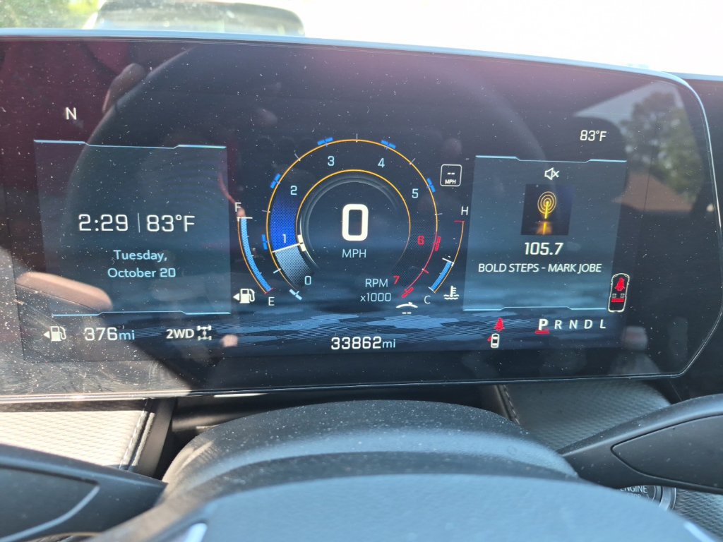 Used 2026 Chevrolet Equinox LT AWD/4WD image 6
