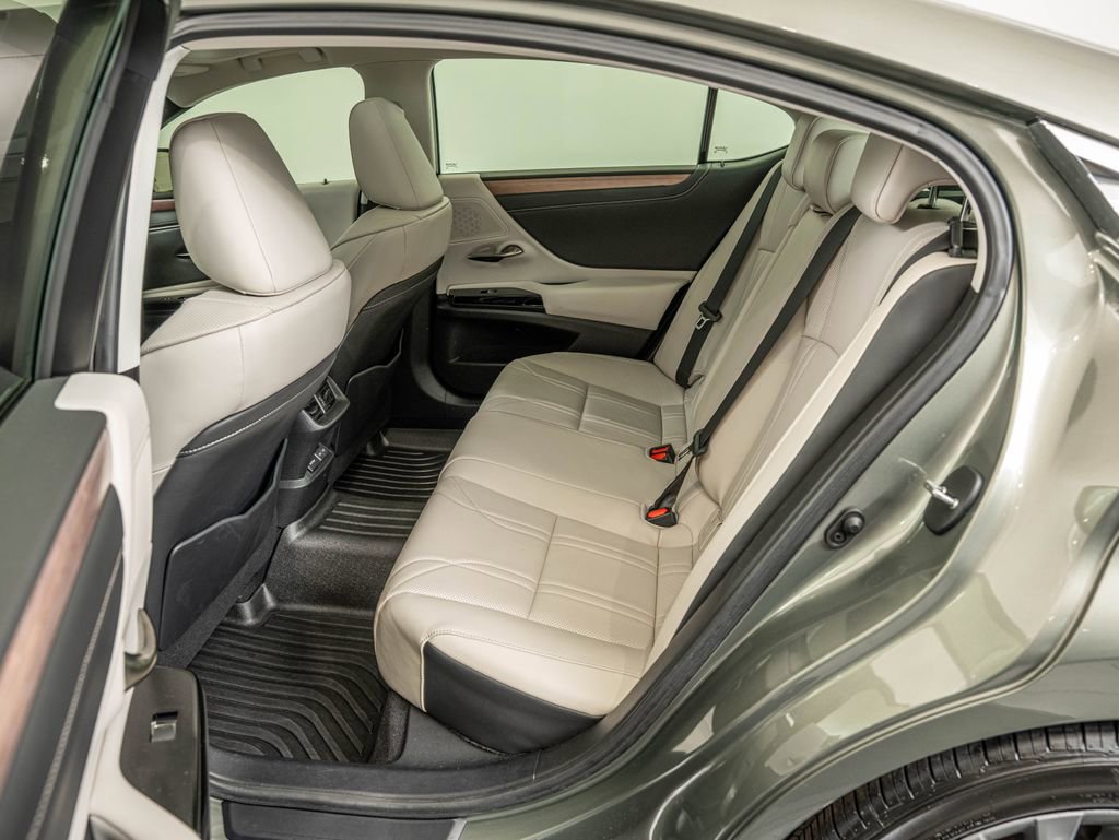 Certified 2024 Lexus ES 350 Luxury w/ Technology Package image 31