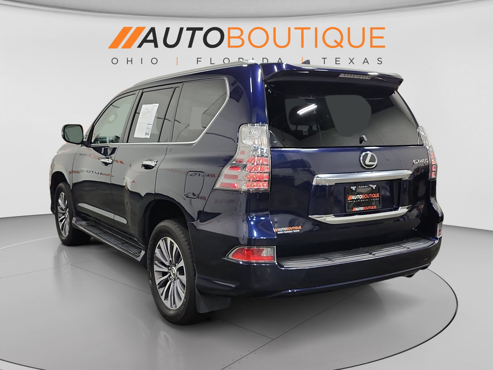 Used 2020 Lexus GX 460 Luxury w/ Accessory Package AWD/4WD image 3
