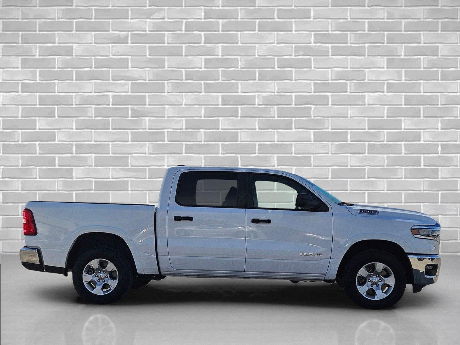 Used 2025 RAM 1500 Lone Star AWD/4WD image 4
