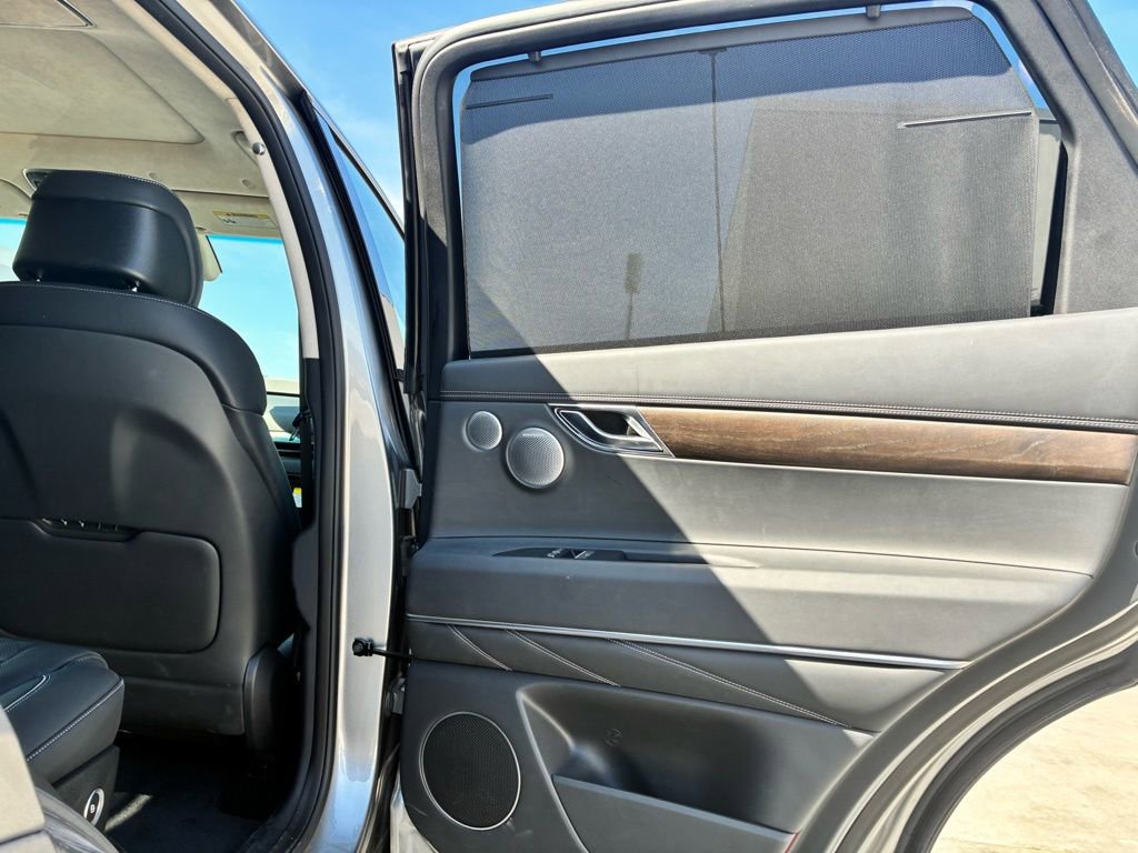 Used 2025 Genesis GV80 3.5T Prestige image 9