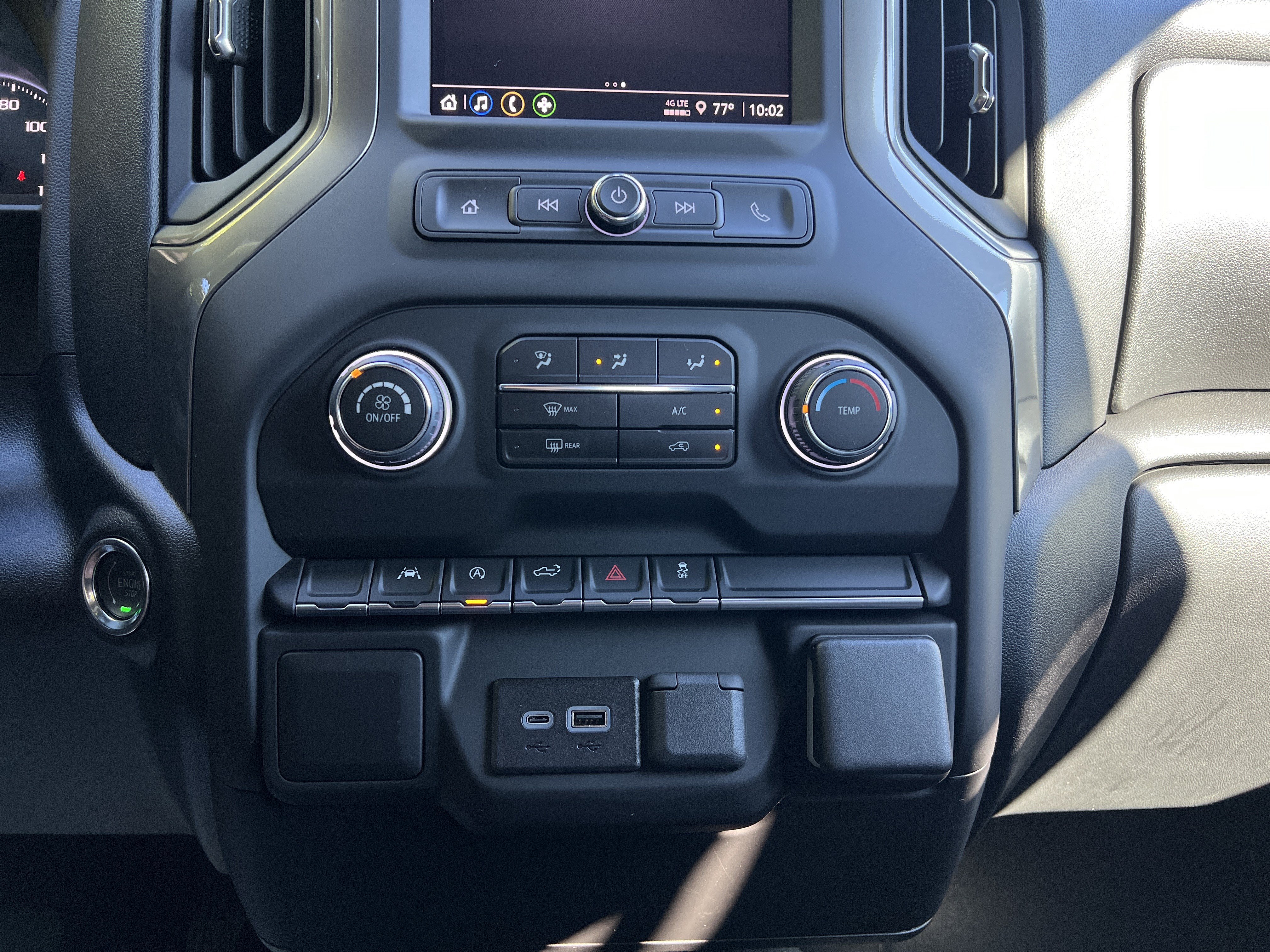 New 2026 Chevrolet Silverado 1500 Custom w/ Turbomax Blackout Package AWD/4WD image 28