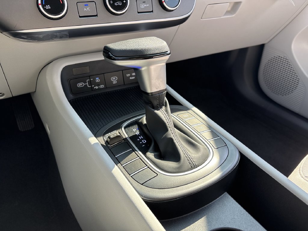 Used 2026 Hyundai Kona SE FWD image 22