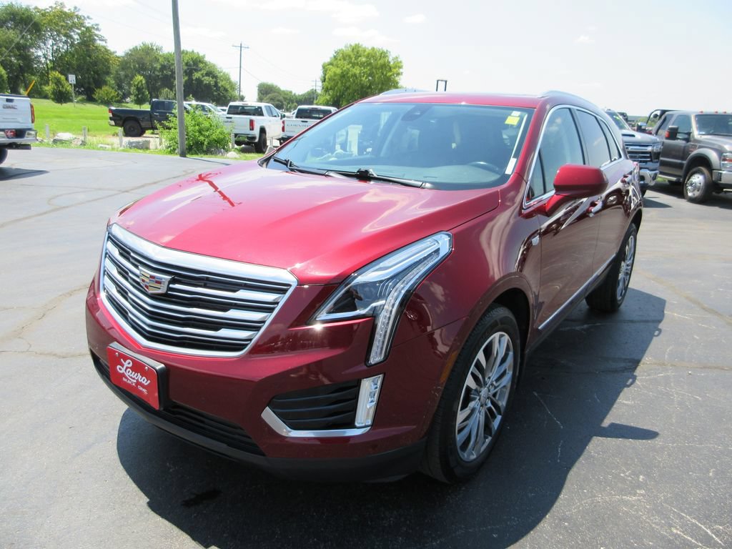 Certified 2018 Cadillac XT5 Premium Luxury FWD image 11