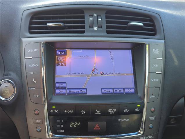 Used 2013 Lexus IS 250C RWD image 17