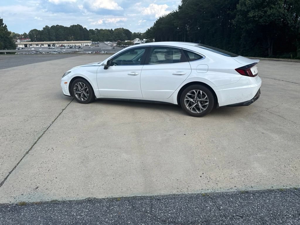 Used 2023 Hyundai Sonata SEL FWD image 14