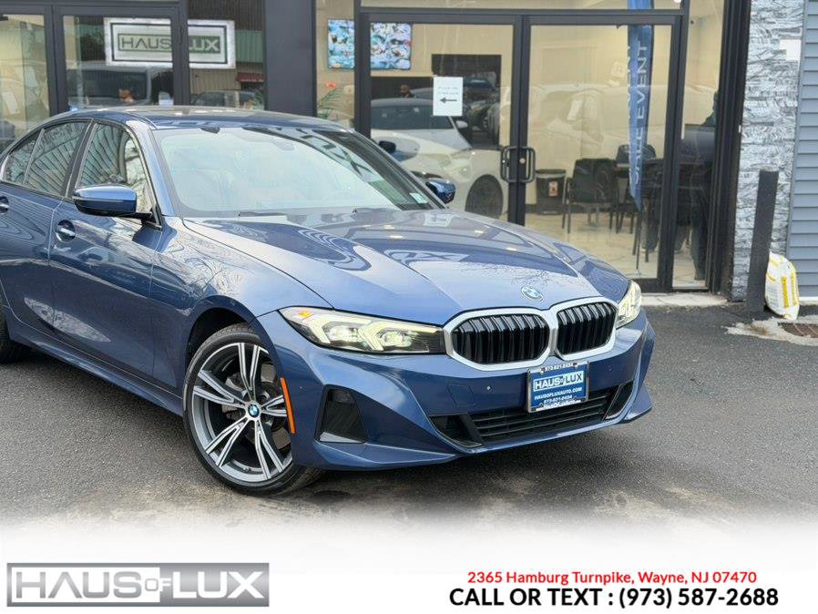 Used 2023 BMW 330i xDrive Sedan w/ Premium Package AWD/4WD image 2
