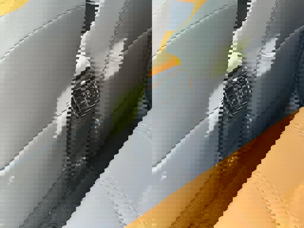 Used 2023 Lexus NX 350h AWD image 16