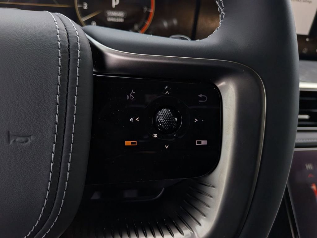 New 2026 INFINITI QX80 Autograph w/ Premium Cargo Package image 19