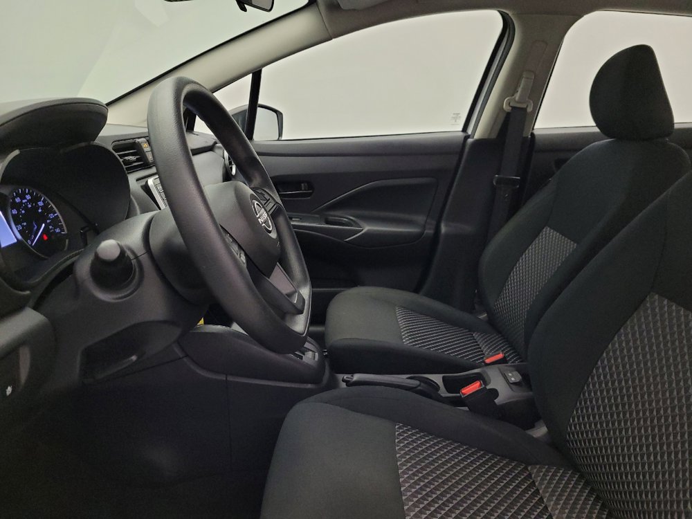 Used 2024 Nissan Versa S w/ Trunk Package image 17