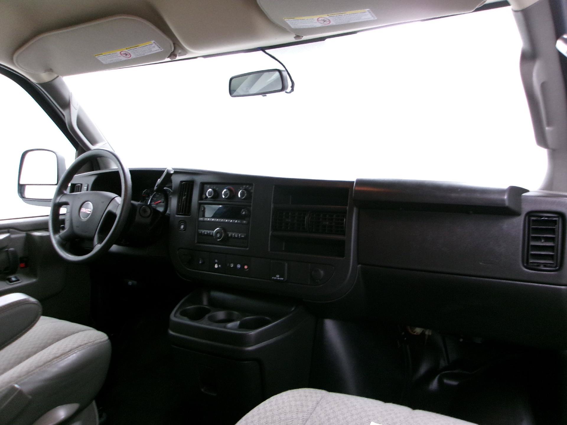Used 2024 GMC Savana 2500 Extended w/ Driver Convenience Package RWD image 3