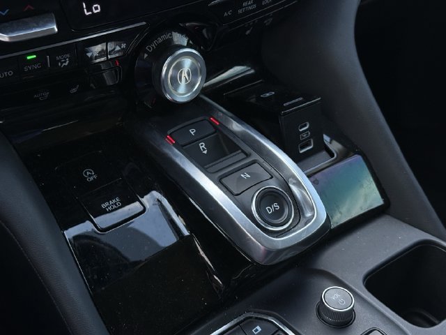 Used 2024 Acura MDX w/ Technology Package FWD image 18