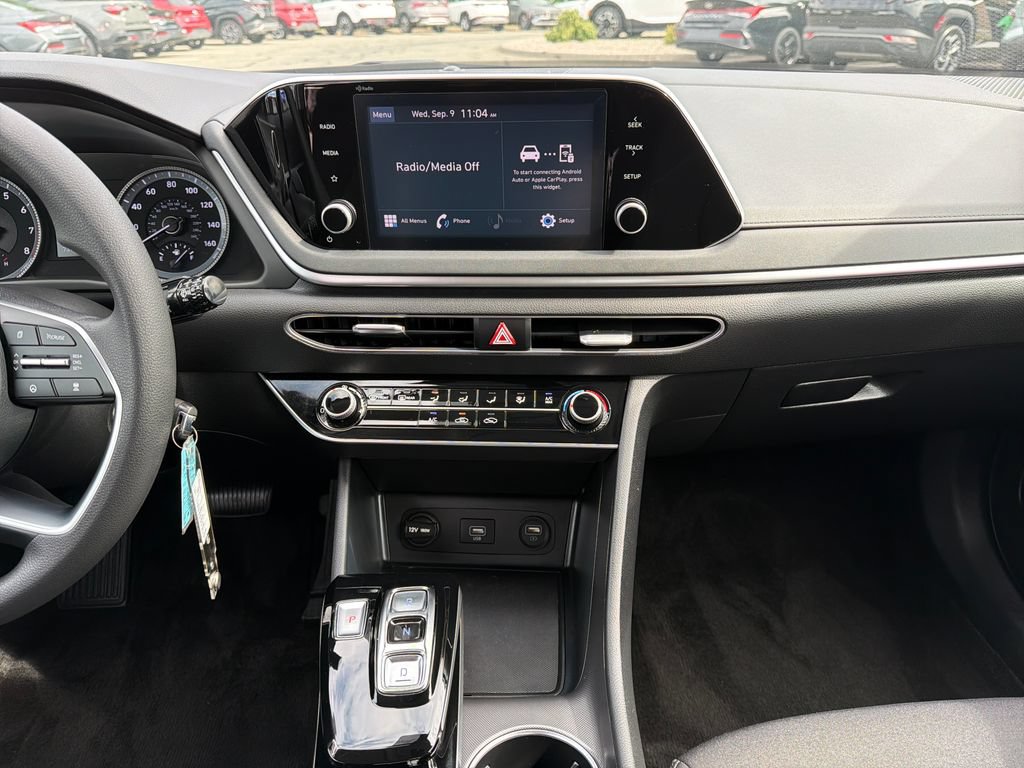 Certified 2023 Hyundai Sonata SE FWD image 18