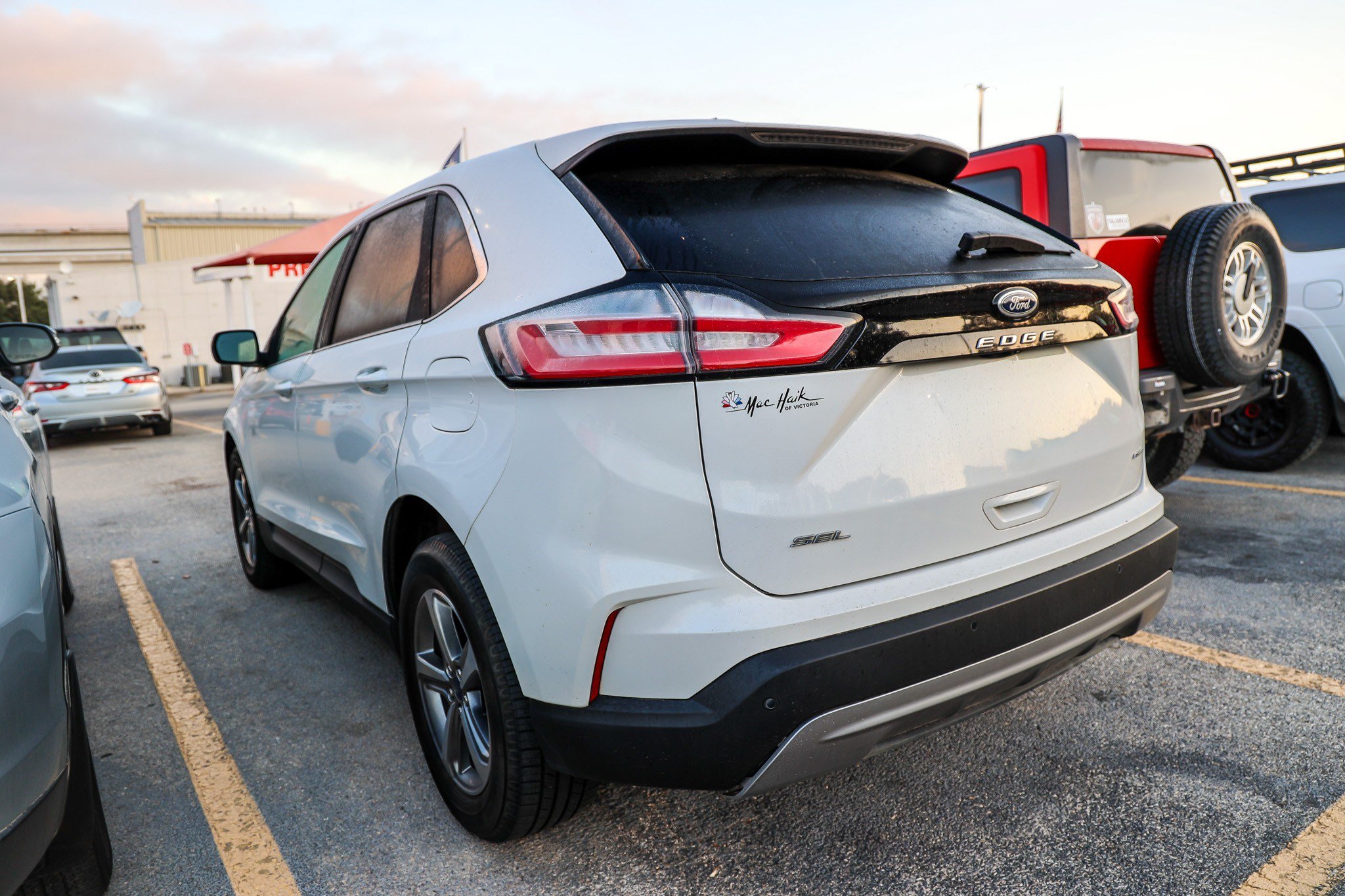 Used 2022 Ford Edge SEL AWD/4WD image 8