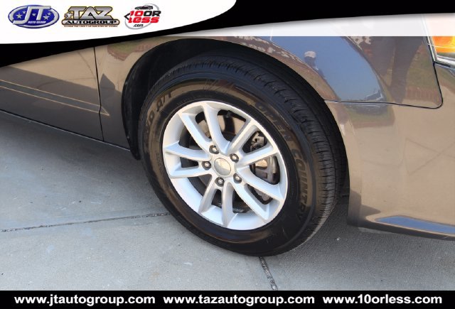 Used 2020 Dodge Grand Caravan SXT FWD image 8