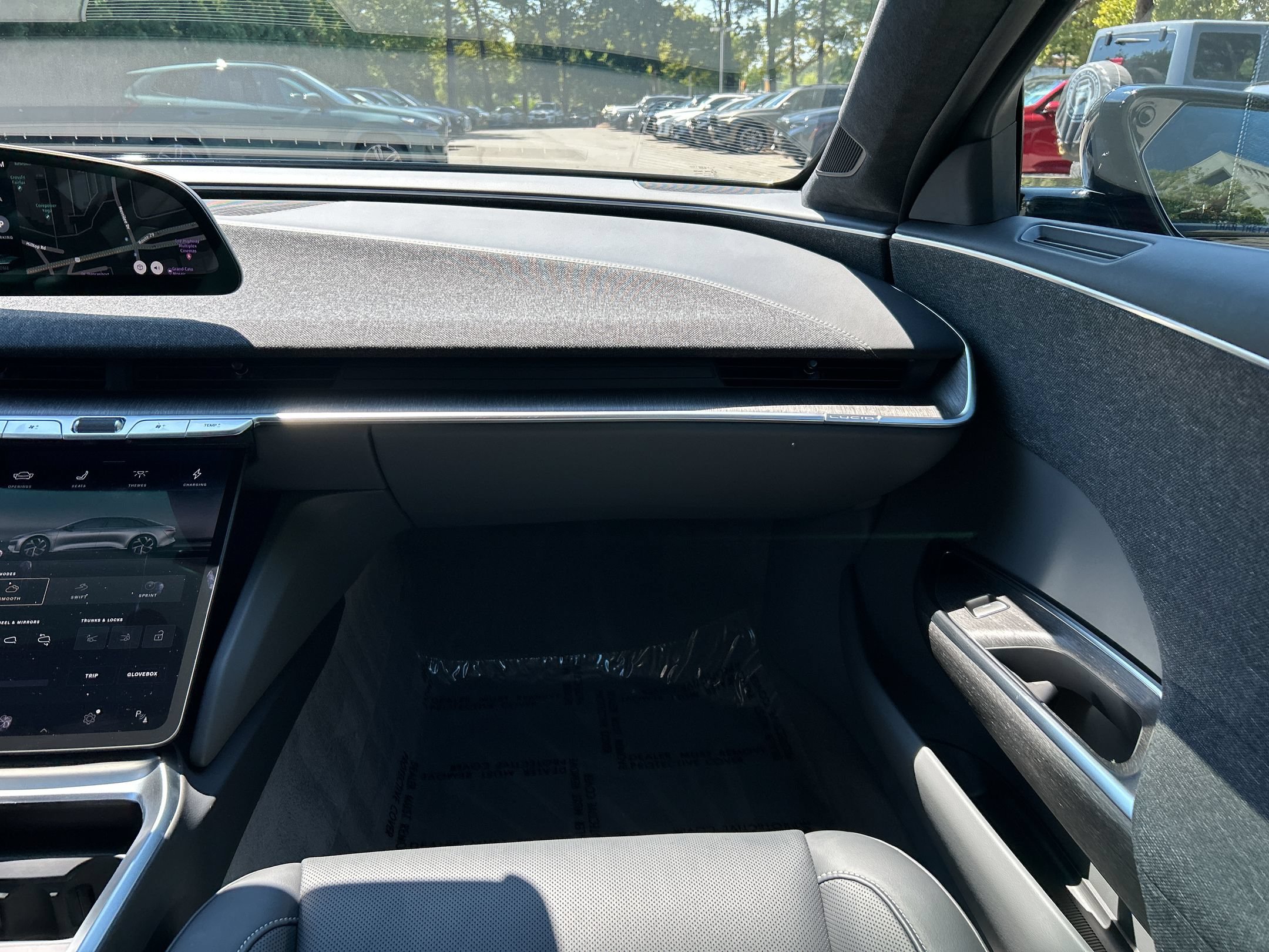 Used 2024 Lucid Air Touring AWD/4WD image 30