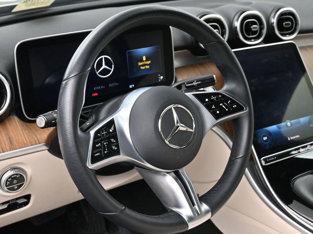 Used 2022 Mercedes-Benz C 300 Sedan image 10
