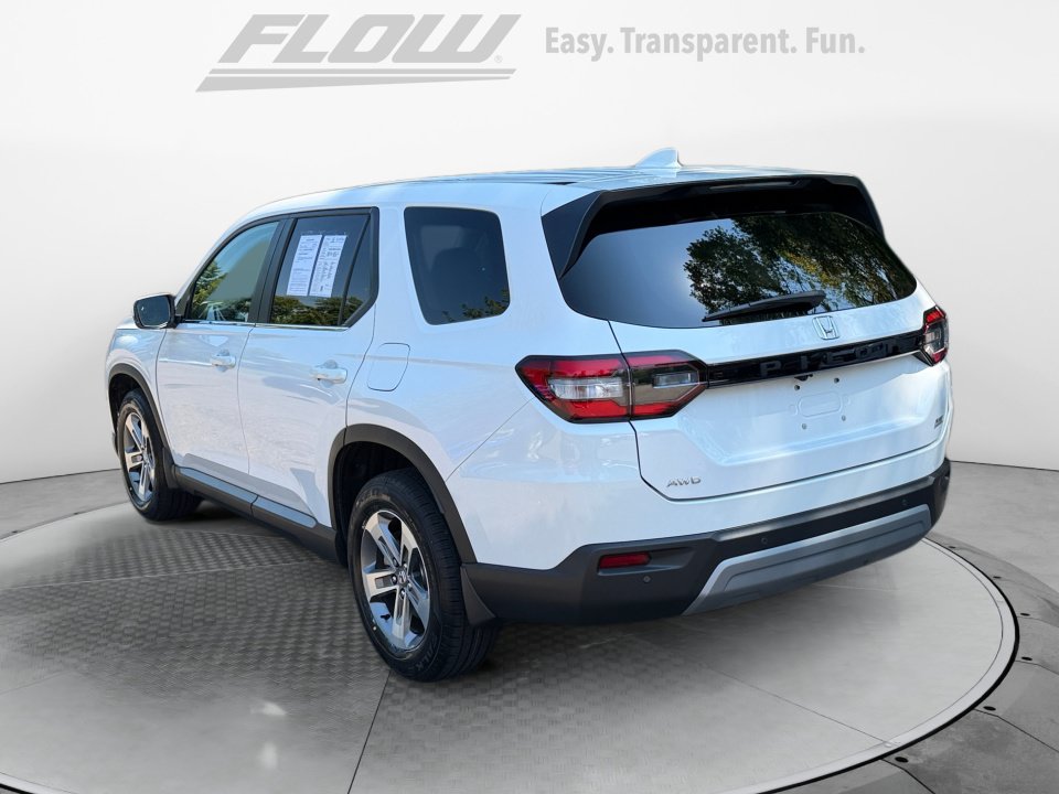 Certified 2023 Honda Pilot EX-L image 6