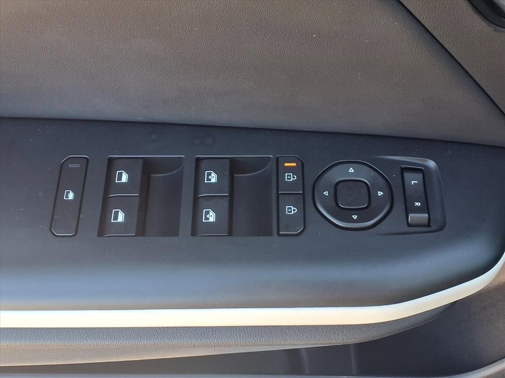 New 2025 Kia K4 GT-Line w/ GT-Line Premium Package image 11