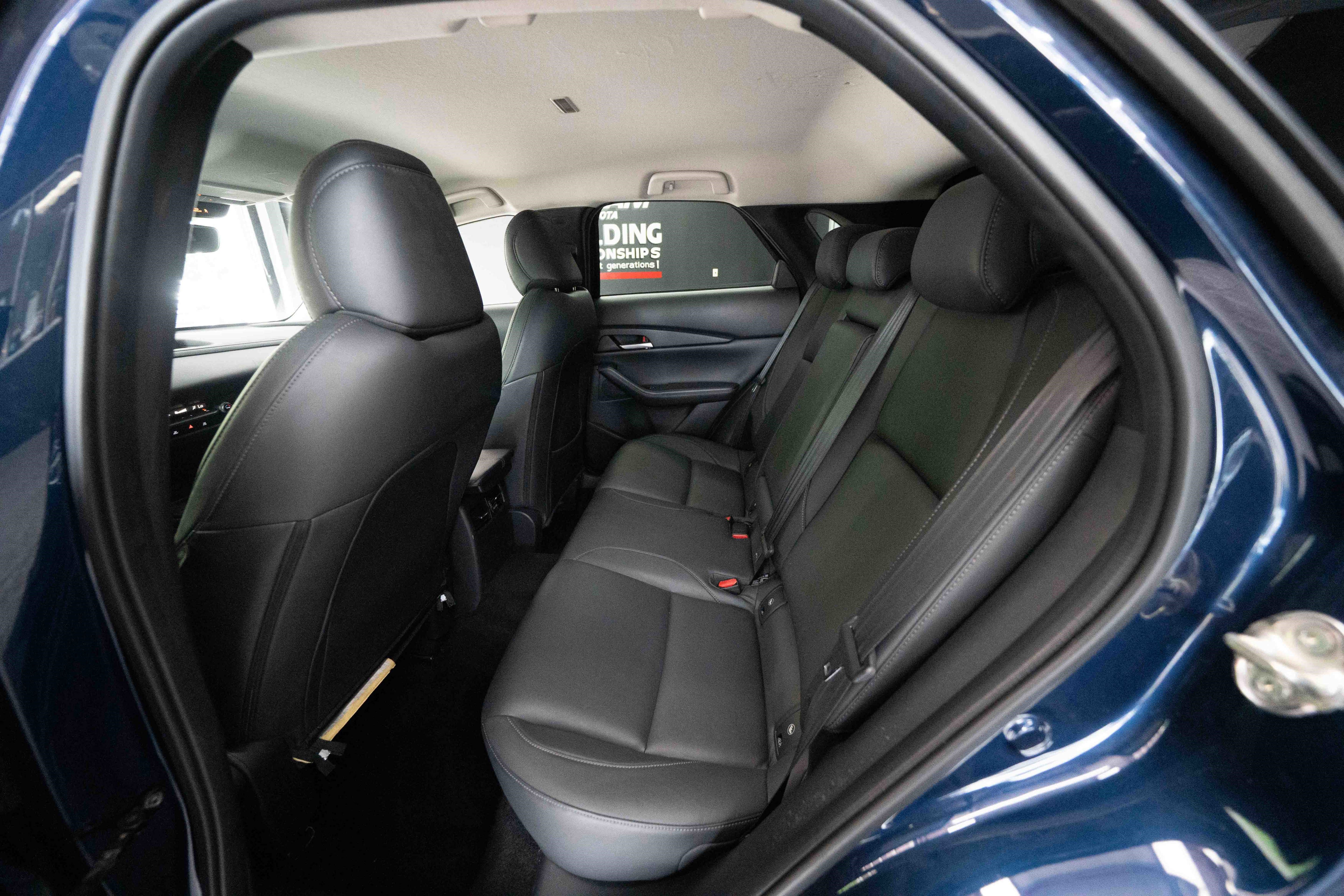 Used 2022 MAZDA CX-30 AWD 2.5 S w/ Select Package image 23