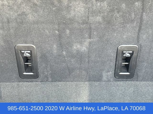 Used 2025 Chevrolet Suburban Z71 image 22