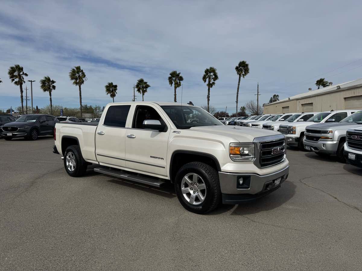 Used 2015 GMC Sierra 1500 SLT w/ Suspension Package, Off-Road image 13