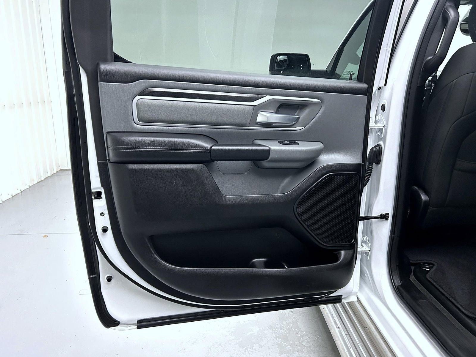 Used 2023 RAM 1500 Big Horn AWD/4WD image 20