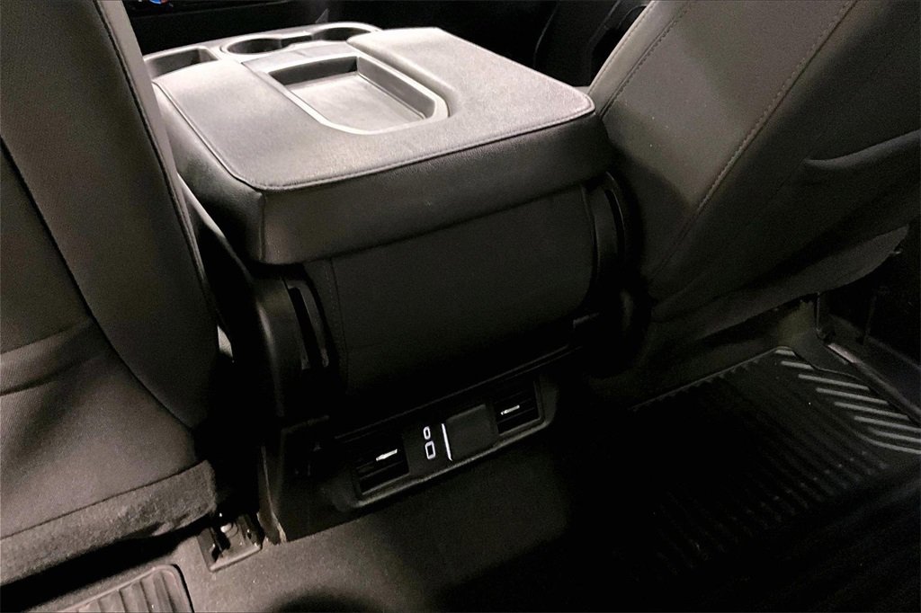 Used 2023 GMC Sierra 1500 SLE image 11