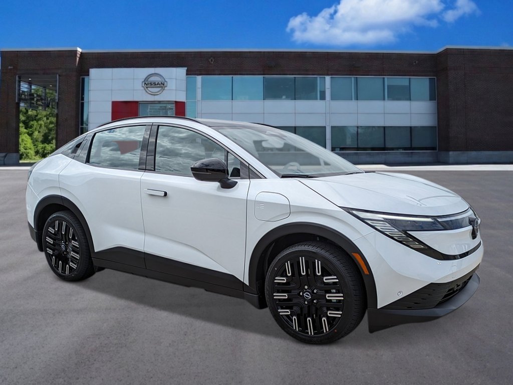 New 2026 Nissan Leaf Platinum+ w/ Cargo Package (Platinum+) FWD image 7