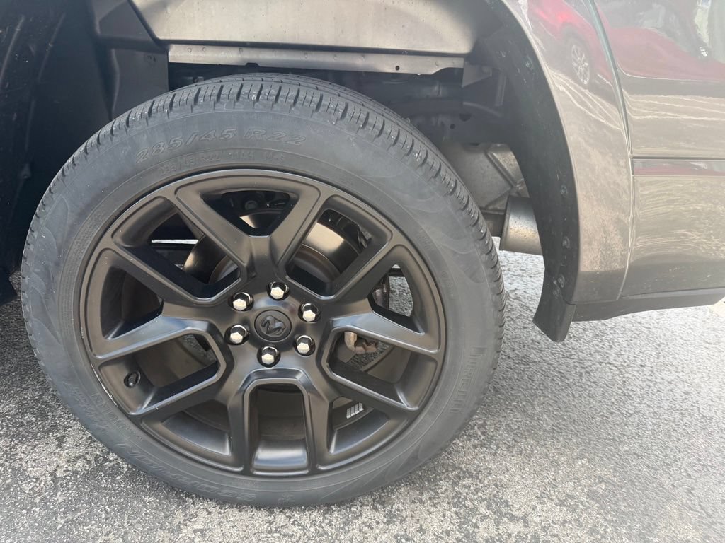 Used 2022 RAM 1500 Laramie AWD/4WD image 6