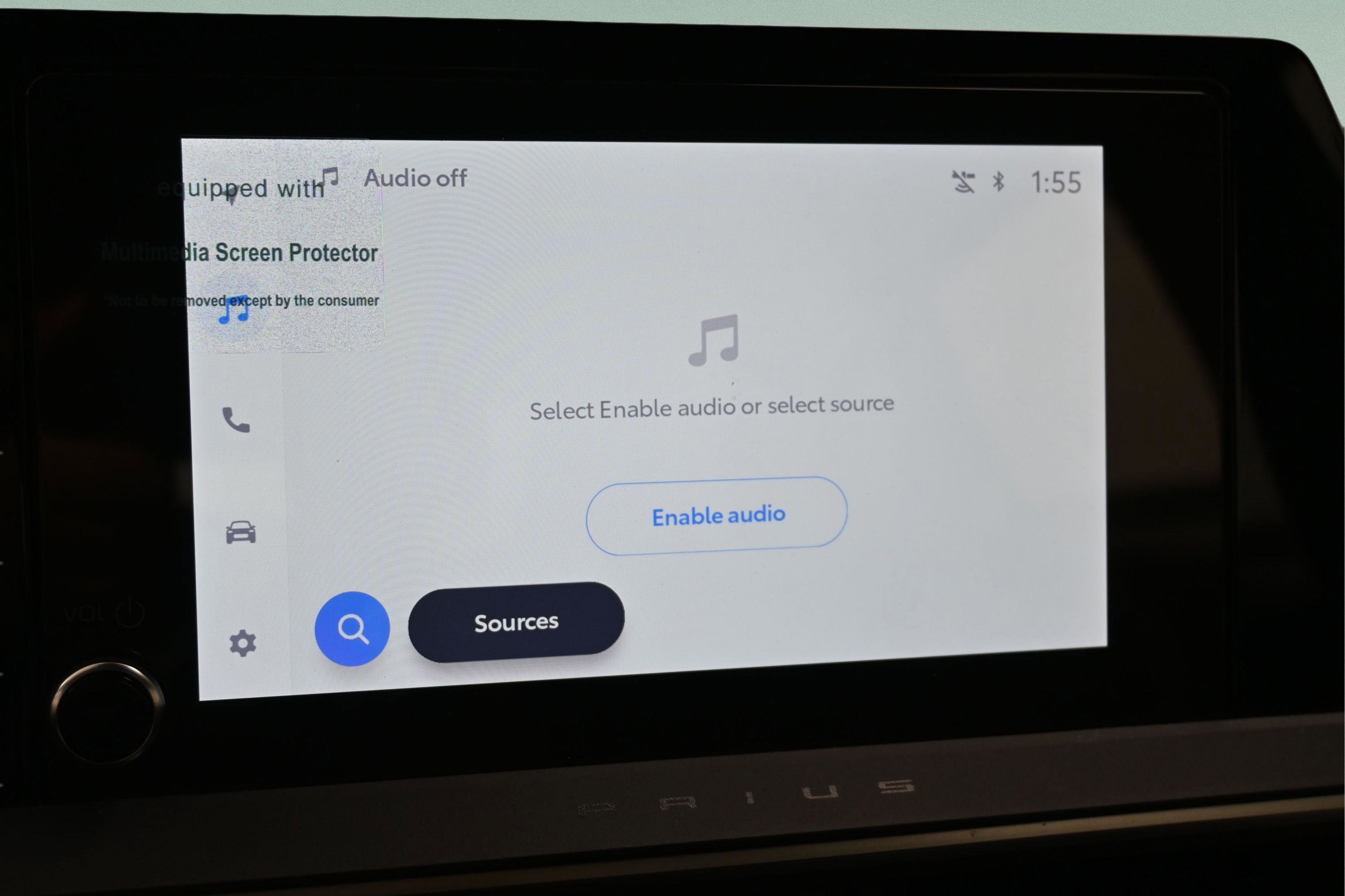 Used 2025 Toyota Prius XLE FWD image 34