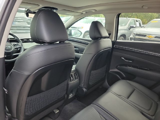 Used 2023 Hyundai Tucson Limited AWD/4WD image 18