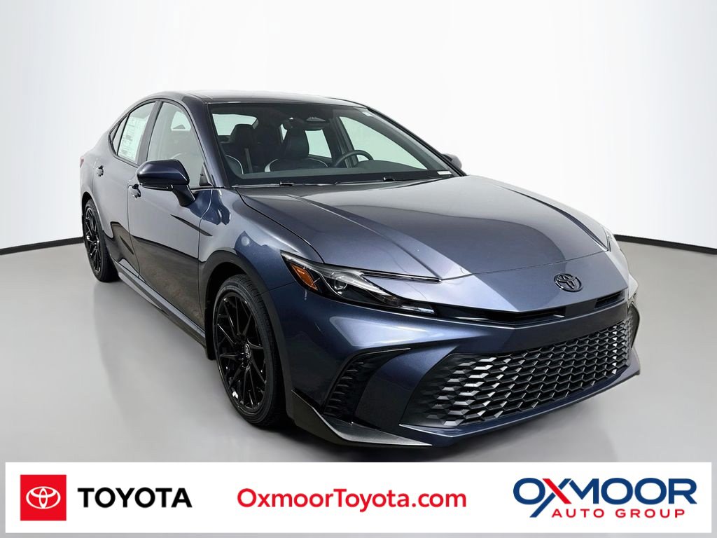 New 2026 Toyota Camry SE w/ Convenience Package