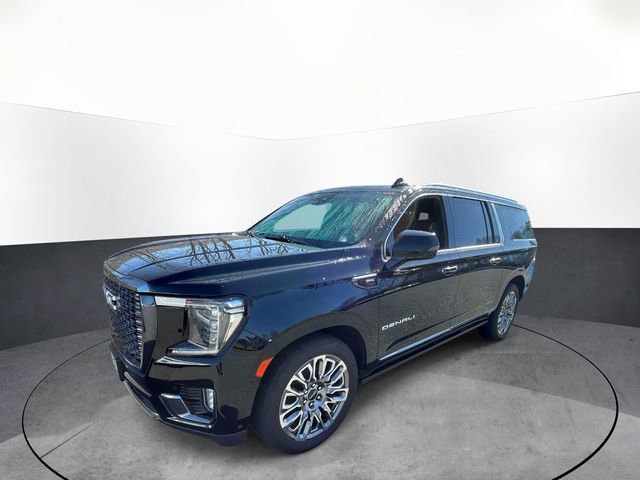 Used 2023 GMC Yukon XL Denali Ultimate image 3