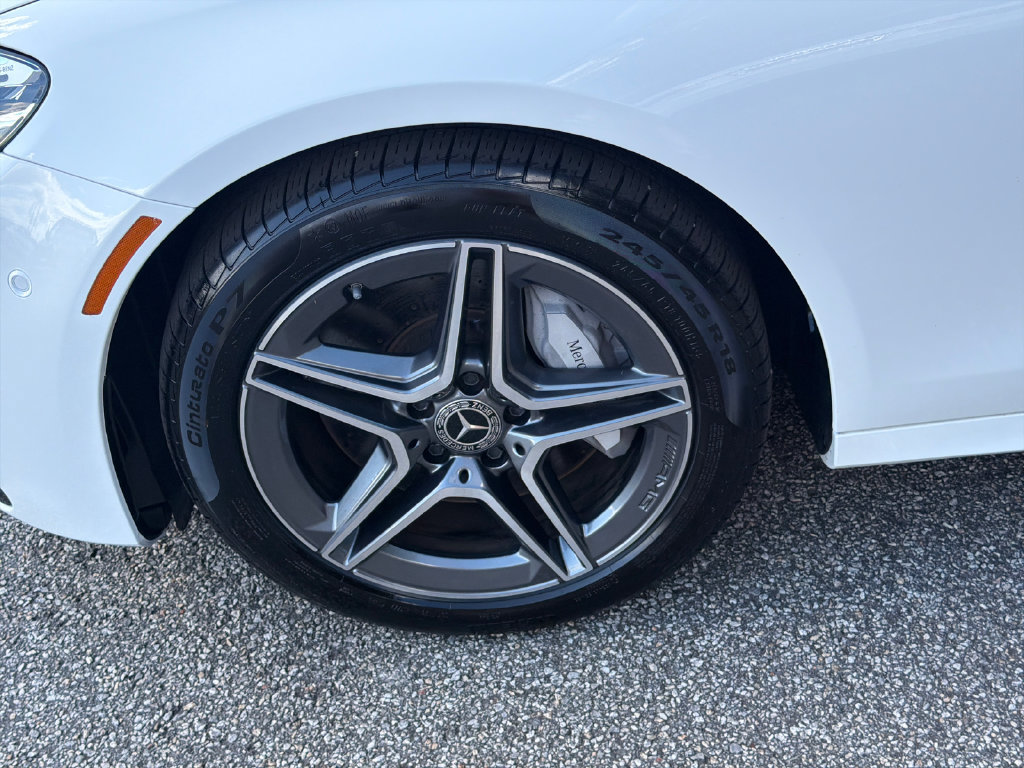 Used 2023 Mercedes-Benz E 350 4MATIC Sedan w/ Premium Package image 11